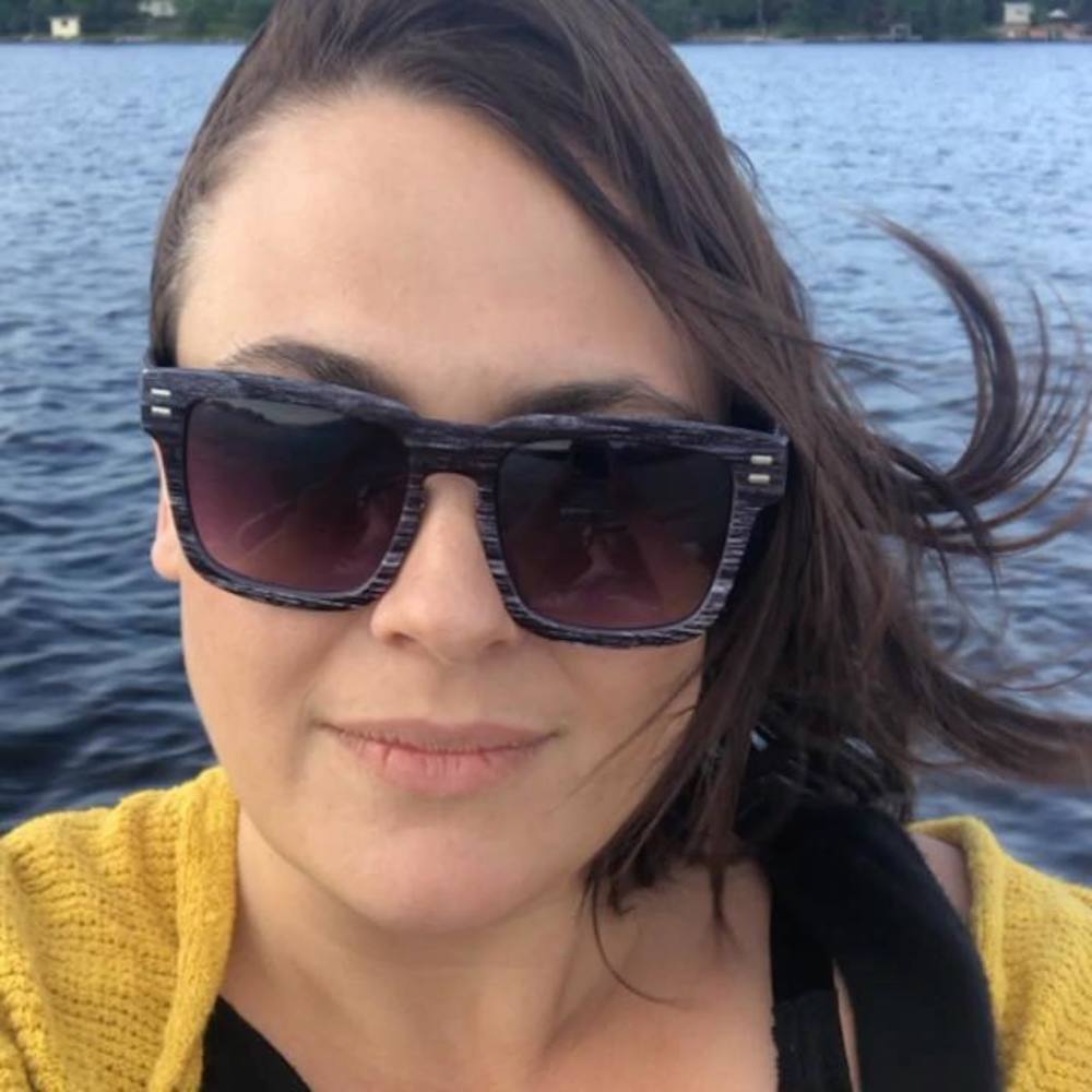 Meet your Posher, Tracey